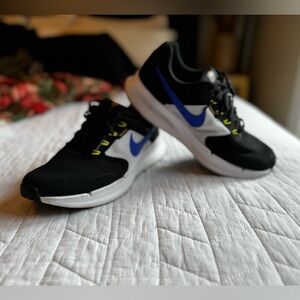 Nike Run Swift 3 Sneaker